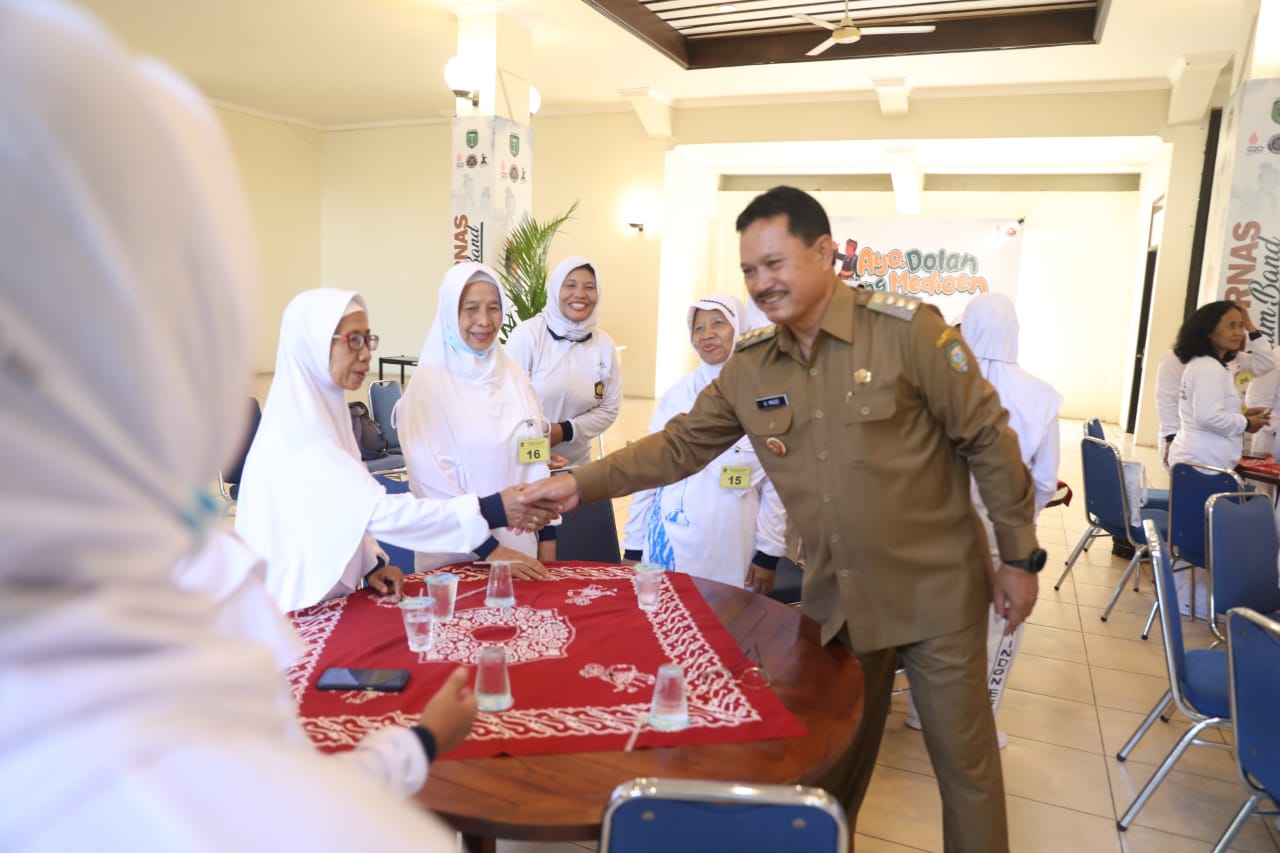 Dukung Peningkatan Kesehatan Lansia, Wali Kota Gelar Pelatihan Instruktur Senam Lansia