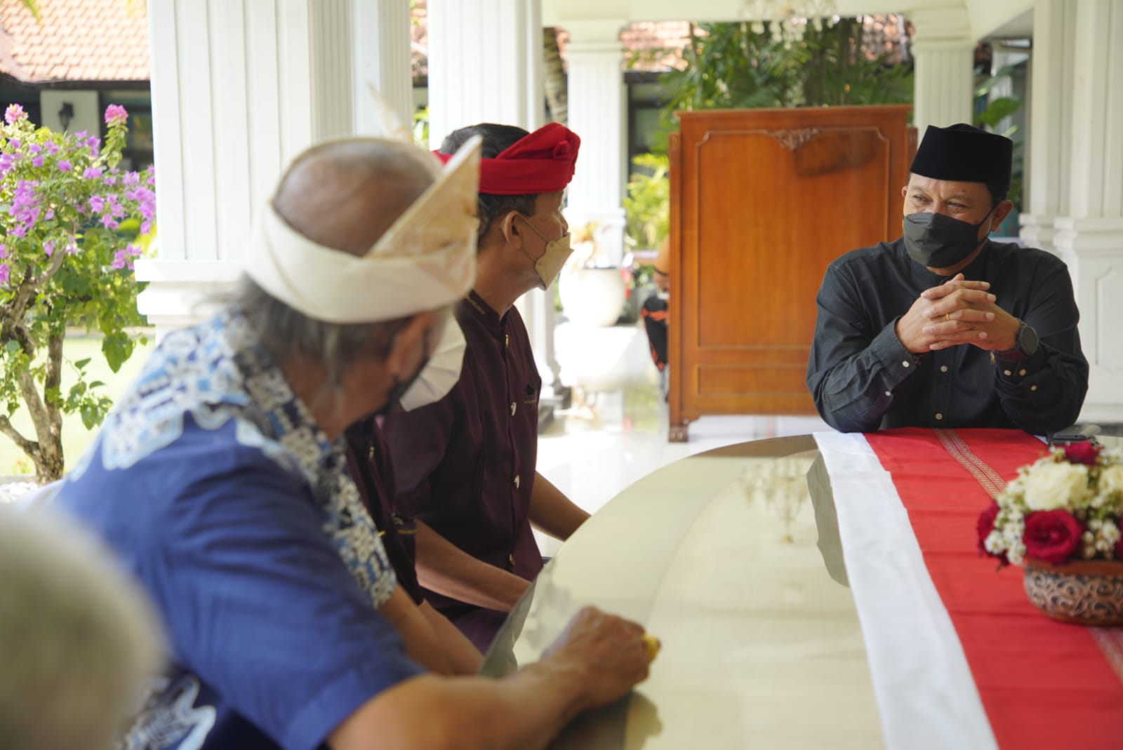 Audiensi dengan PHDI Soal Pembangunan Pura, Wali Kota: Pemerintah Siap Bantu Asal Syarat Lengkap Semua