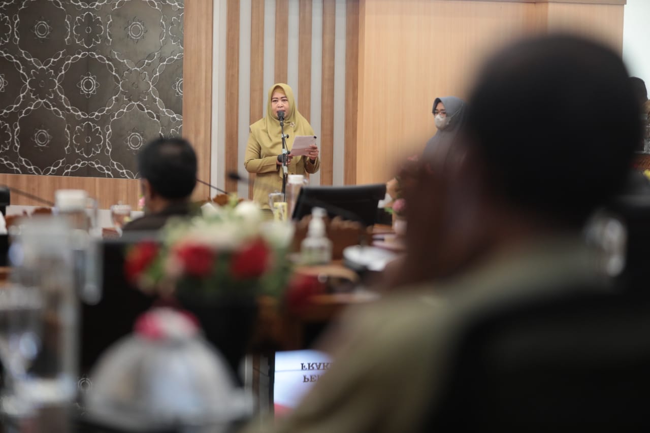 Rapat Paripurna, 7 Fraksi DPRD Beri Apresiasi Kinerja Pemkot Madiun Di 2022