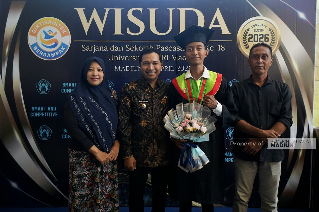 Hadiri Wisuda Unipma, Plt Wali Kota Kita Entaskan Kemiskinan Melalui Pendidikan