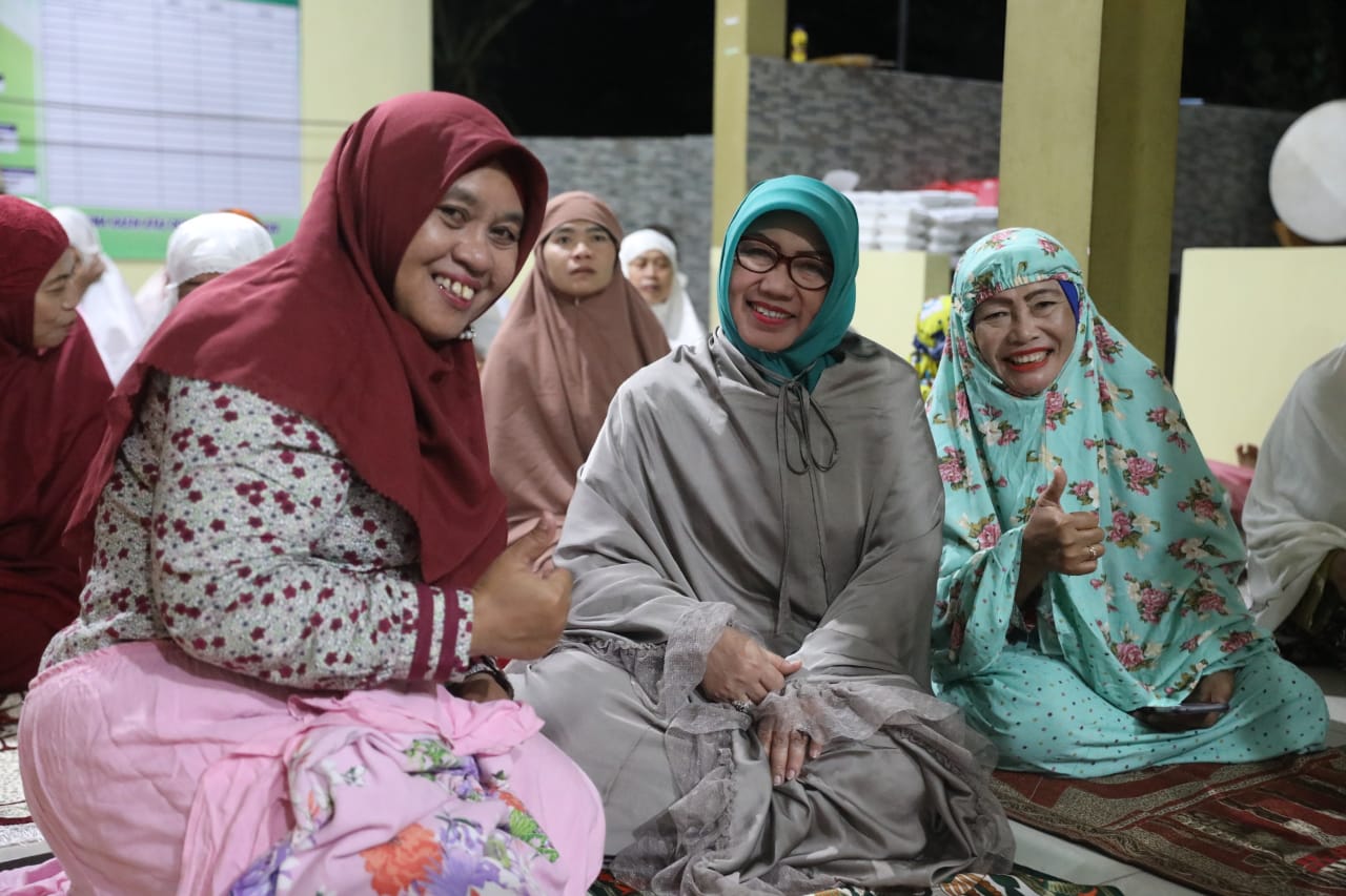 Tarawih di Masjid Al-Fitri, Wali Kota Ajak Jamaah Perbanyak Ibadah di Bulan Suci