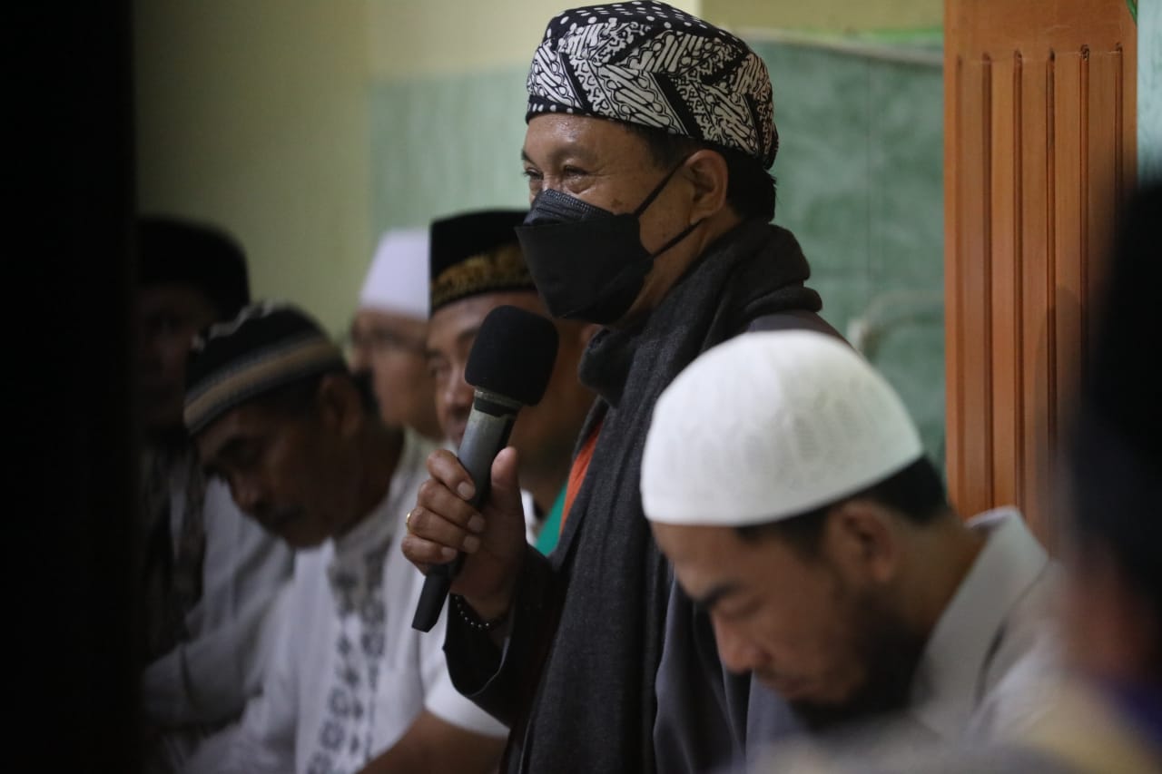 Tarawih di Masjid Al-Fitri, Wali Kota Ajak Jamaah Perbanyak Ibadah di Bulan Suci