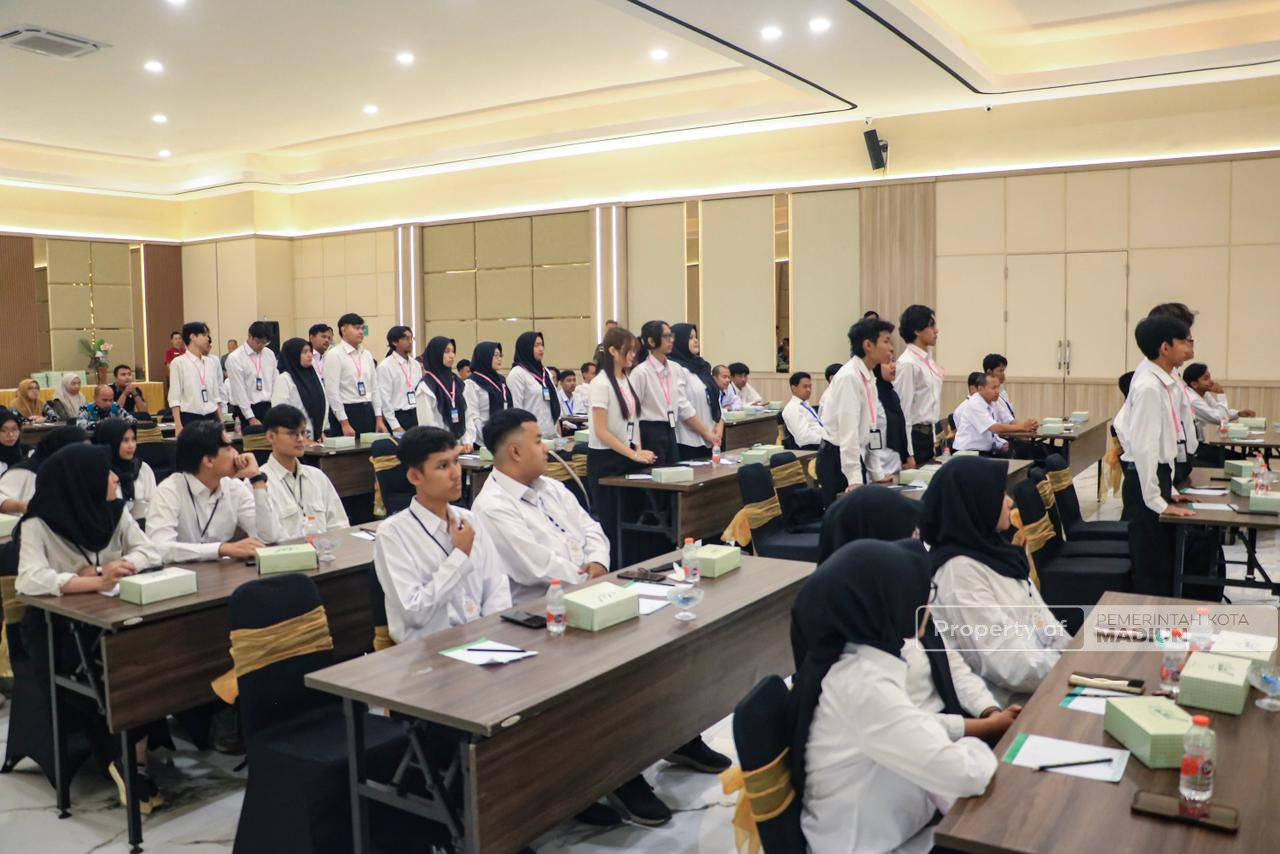 Tekan Angka Pengangguran, Plt Wali Kota Dorong Peserta Pelatihan Vokasi Siap Kerja dan Berwirausaha