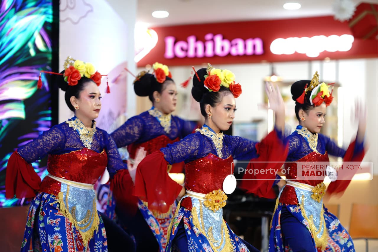 Resmi Buka Student Performance Vol. 4 Sang Penari, Wawali Madiun Sebut Seni Tari Jadi Motor Ekonomi Kreatif
