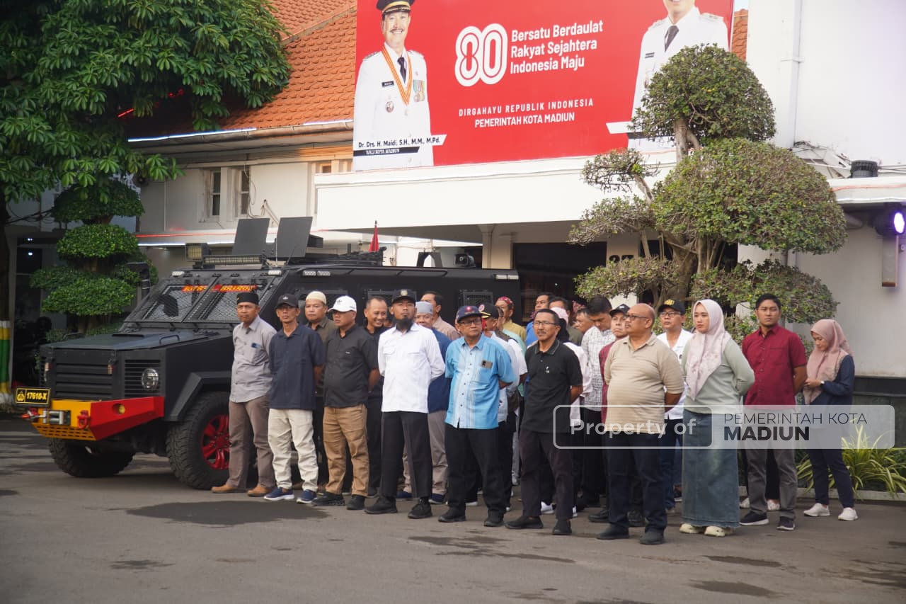 Gelar Apel Pengamanan, Wali Kota Madiun Imbau Personel Jaga Kondusivitas