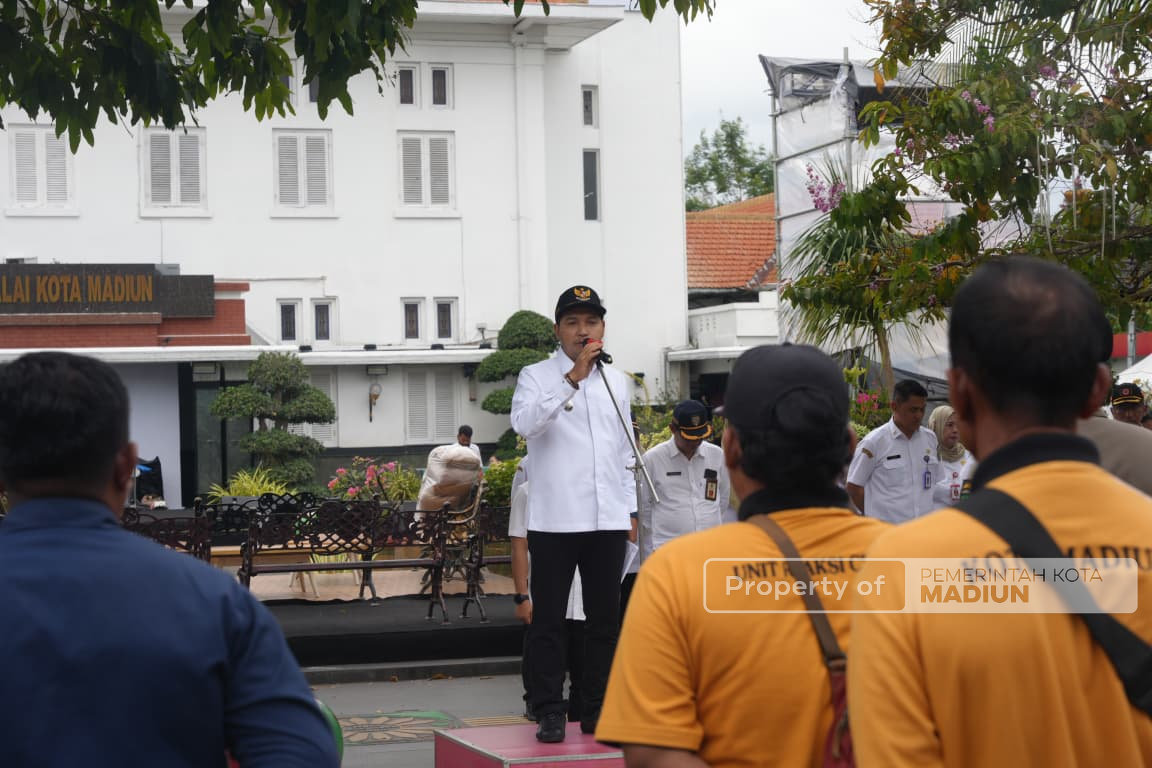 Apel Satgas Tahun Baru 2026, Wawali Ajak Wujudkan ‘Madiun Berkilau’ yang Nyaman dan Aman