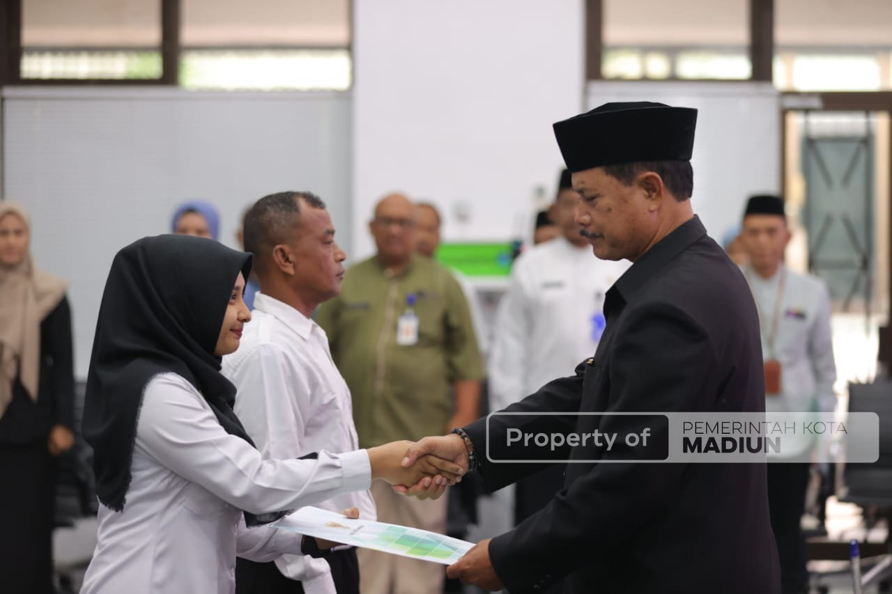 Lantik PPPK Tahap II, Wali Kota Ingatkan Tugas adalah Pengabdian
