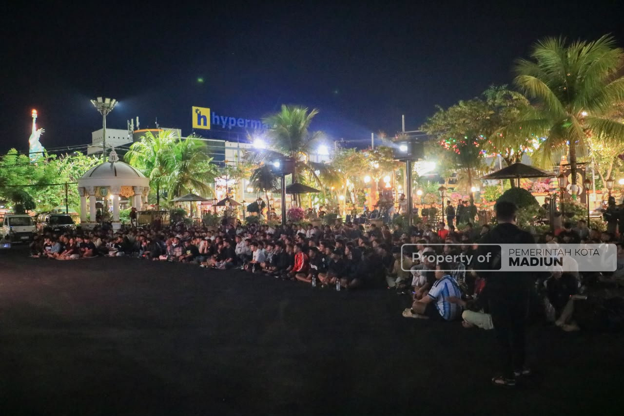 Nobar Final Piala Dunia, Plt Wali Kota Saksikan Kemenangan Spanyol Bersama Masyarakat