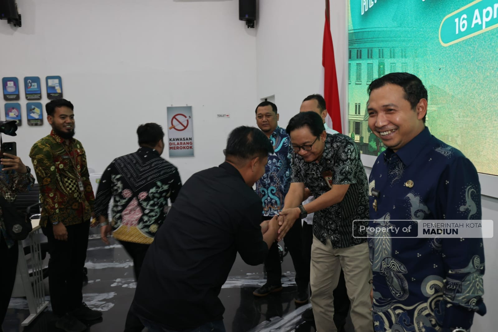 Jalin Sinergitas dengan Awak Media, Plt Wali Kota Minta Pers Kawal Pemerintah