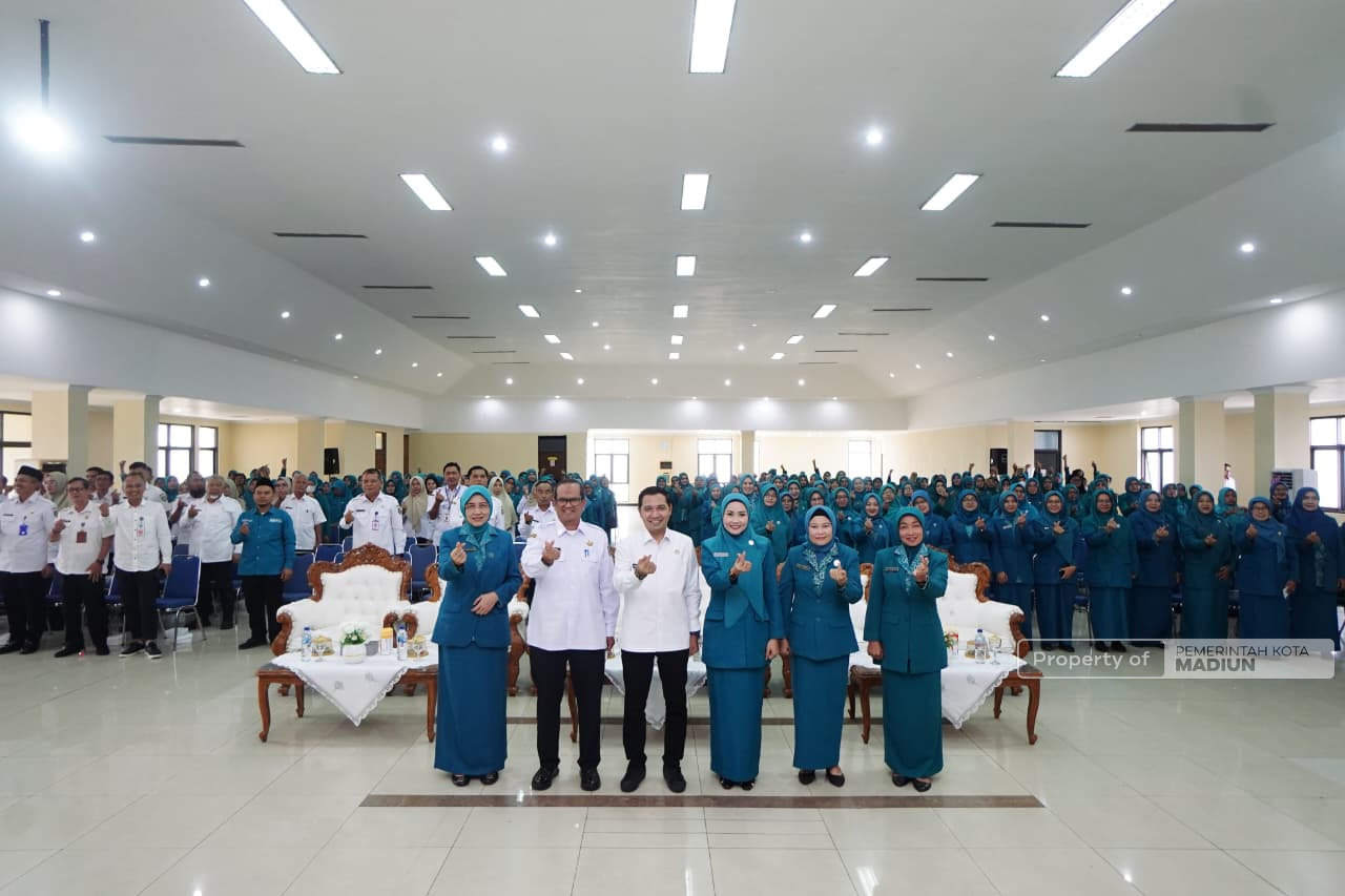 Hadiri Peringatan HKG PKK, Plt Wali Kota Madiun Tekankan Penguatan SDM Berbasis Keluarga