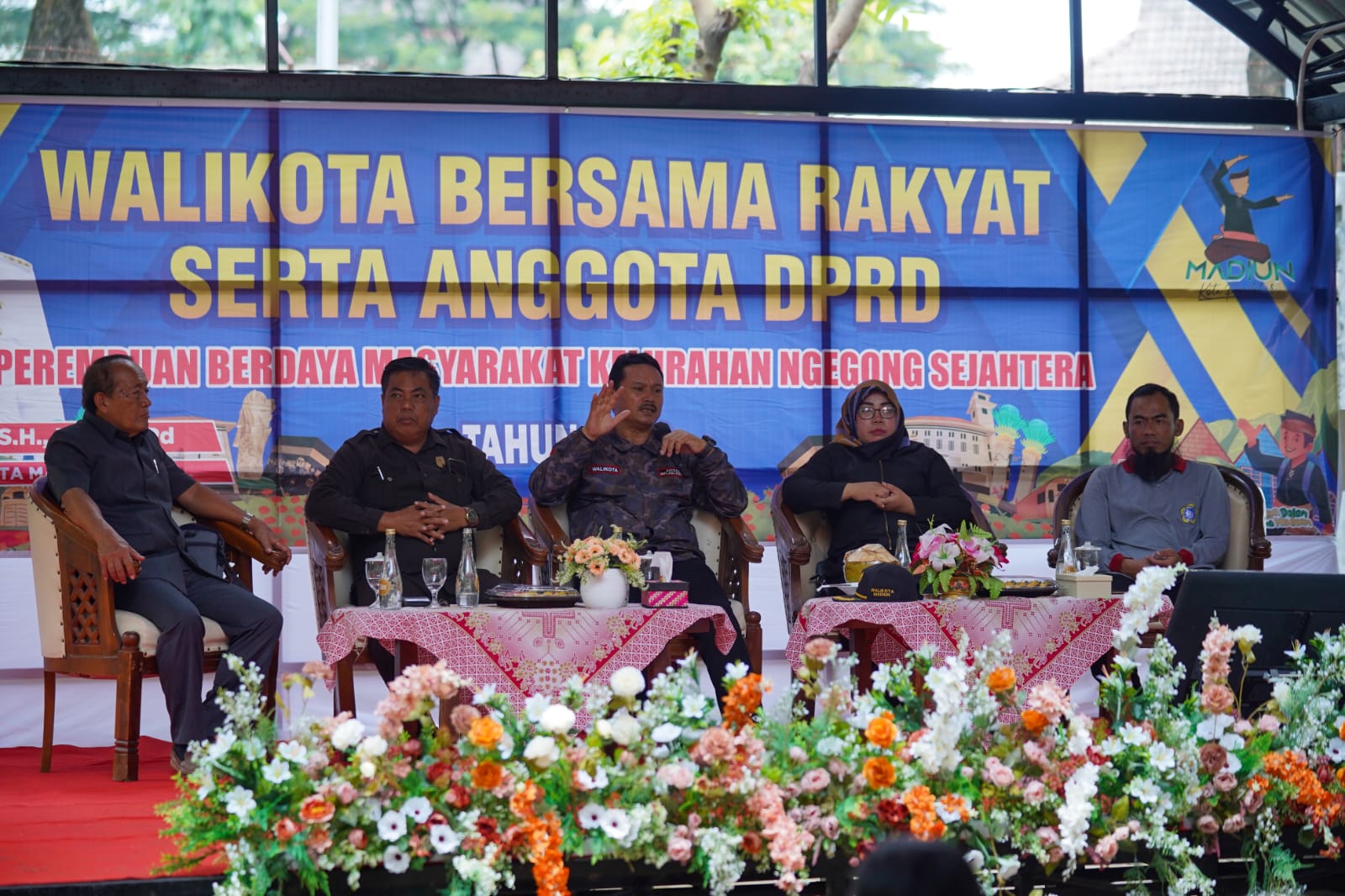 Sambangi Warga di Kelurahan Ngegong, Wali Kota Ajak Warga Jaga Kerukunan dan Aktif Ikuti Pembangunan