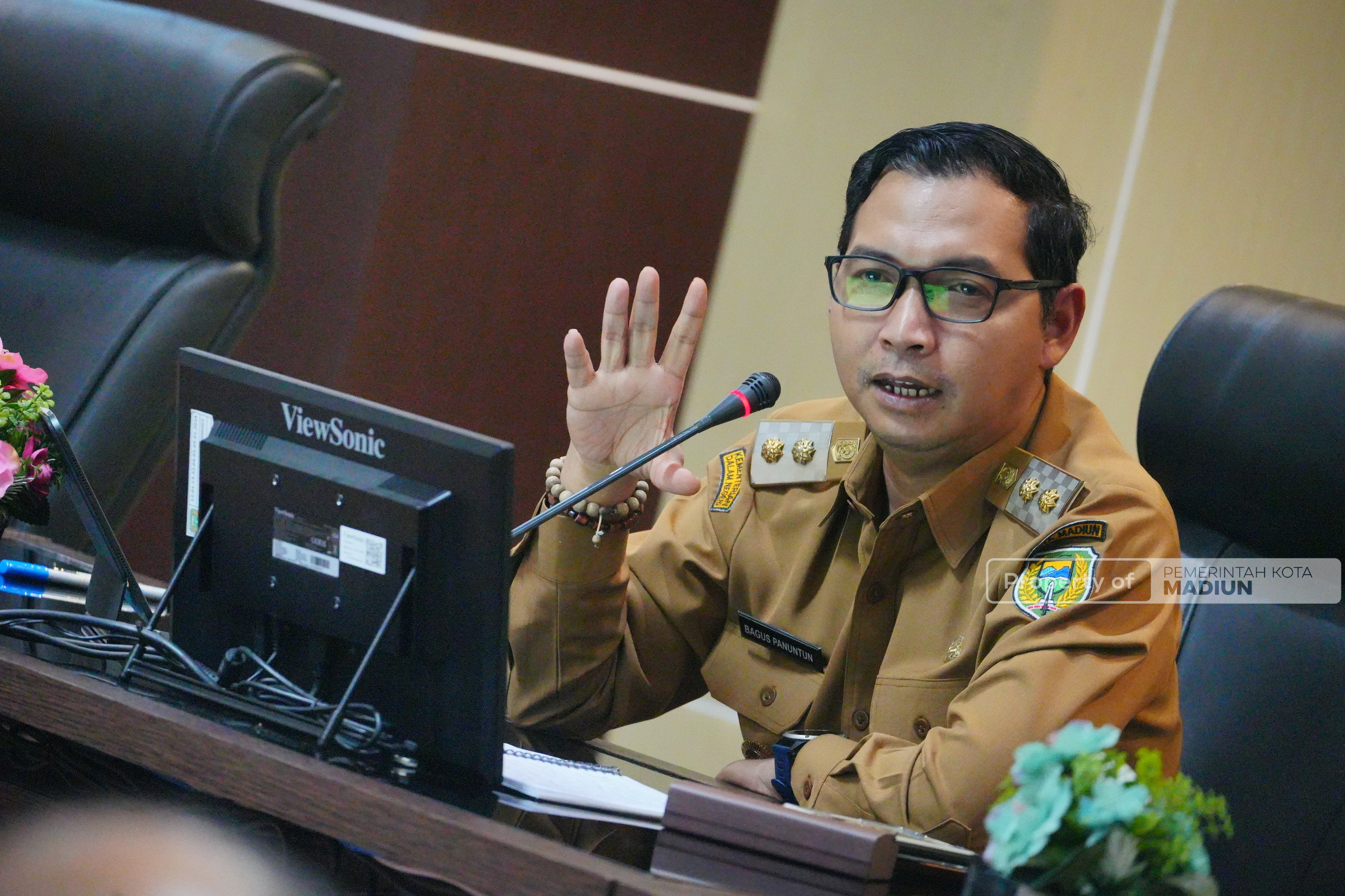 Rapat Dinas Pejabat, Plt Wali Kota Madiun Minta OPD Konsisten Eksekusi Program dan Rencana Kerja