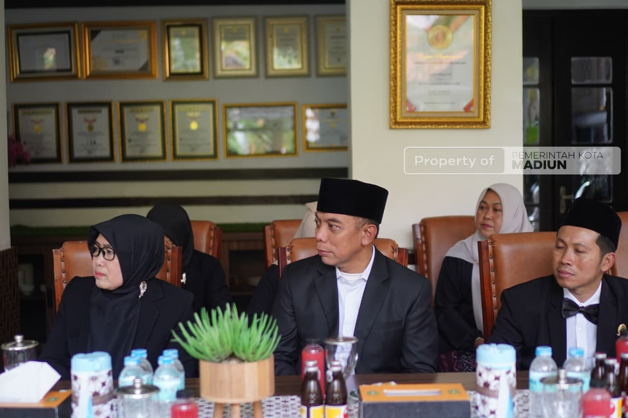 Terima Audiensi Kementerian Haji dan Umrah, Plt Wali Kota Dorong Peningkatan Daya Saing UMKM Lokal Menuju Ekosistem Haji dan Umrah
