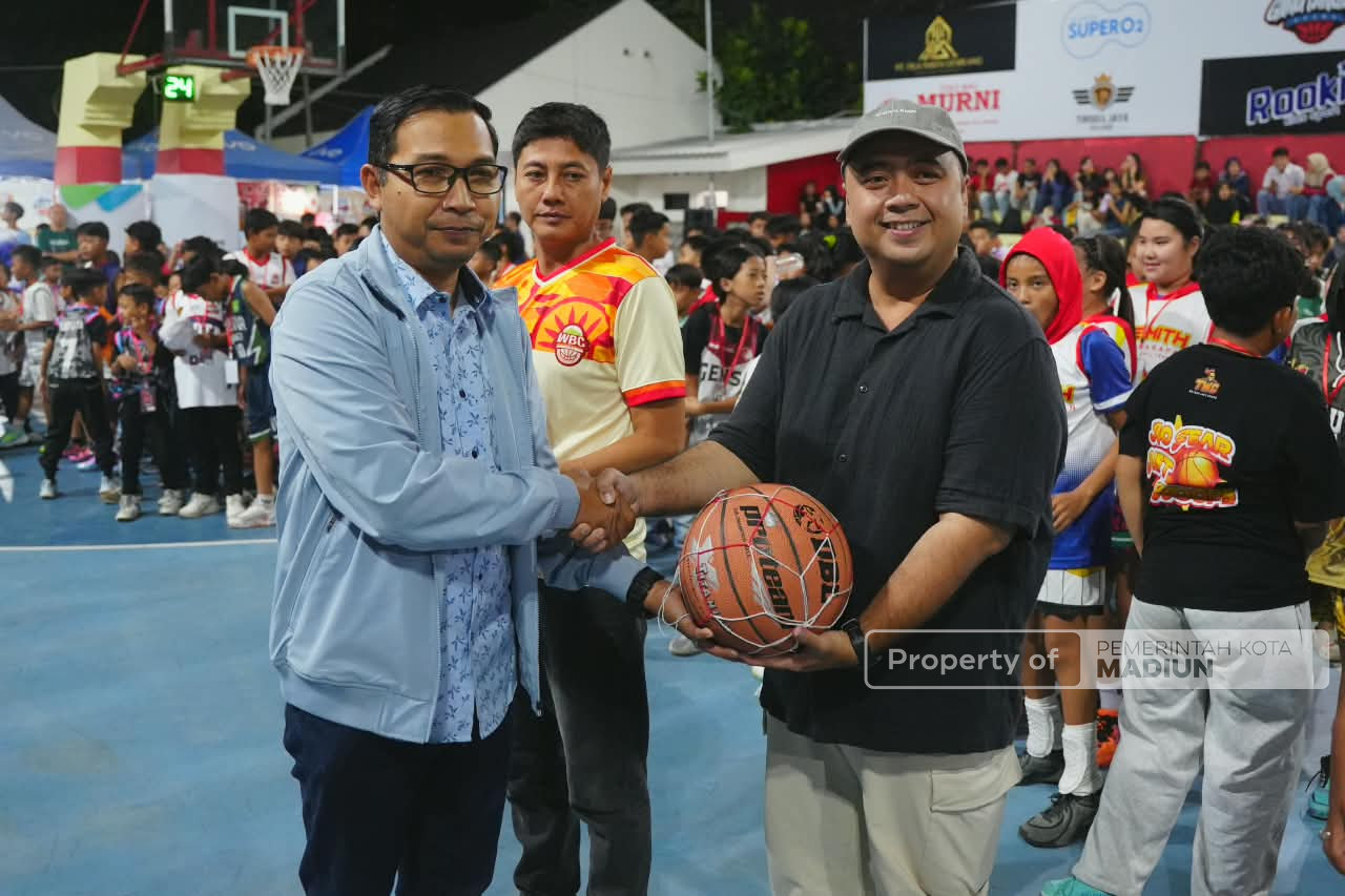 Buka Kejurkot Basket Cup 2026, Plt Wali Kota Dorong Klub Konsisten Bina Atlet