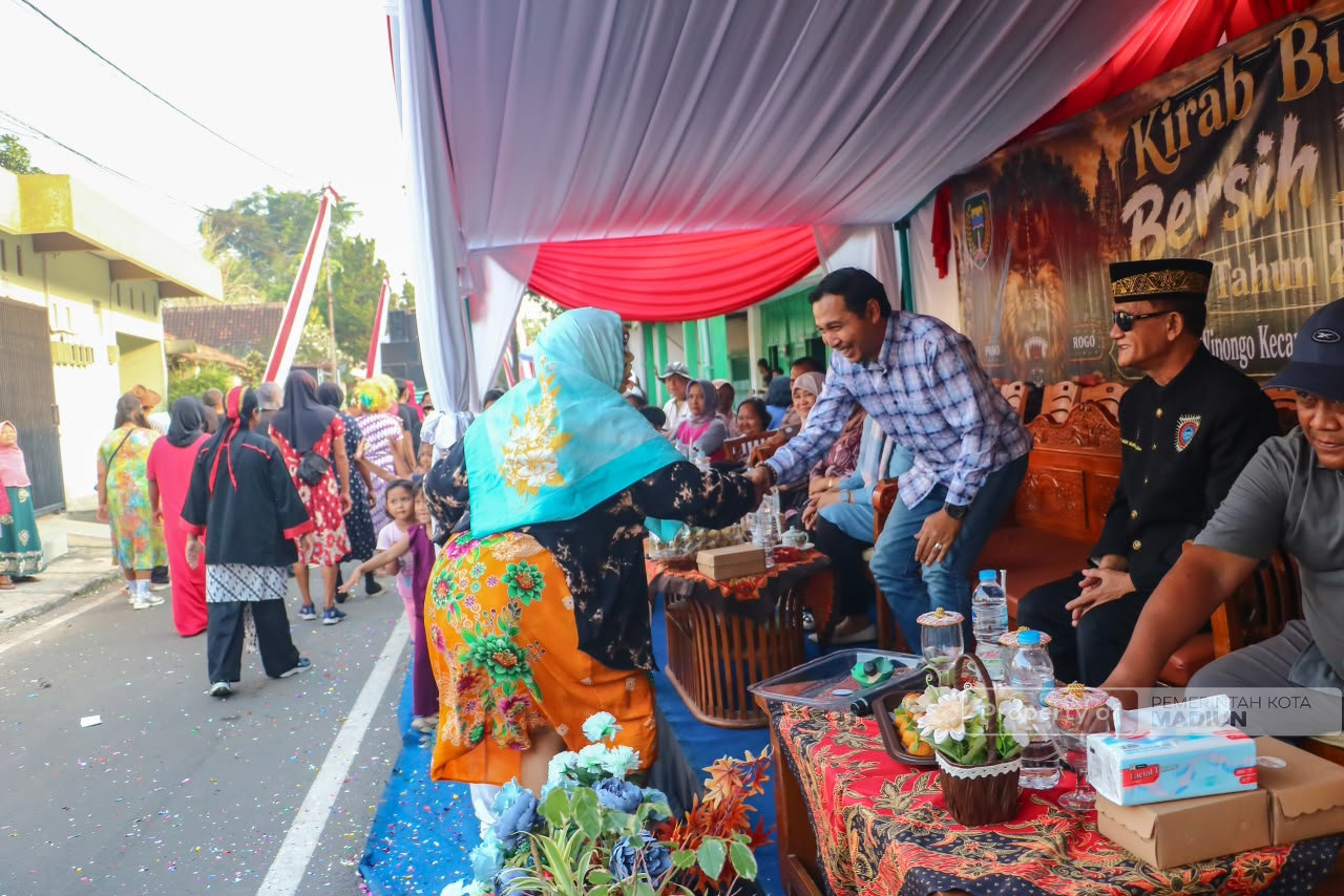 Apresiasi Kirab Budaya Winongo, Plt Wali Kota Dorong Seluruh Kelurahan Siapkan Event Berbasis Potensi Daerah