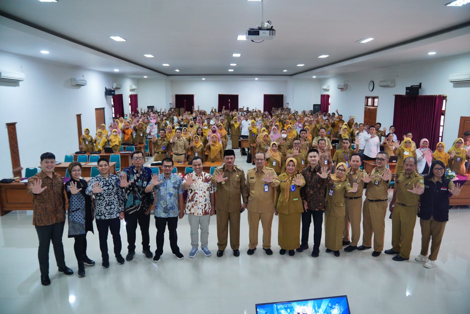 Buka Pelatihan Pelatihan Digital dengan Chromebook, Wali Kota: Guru Harus Melek Perubahan