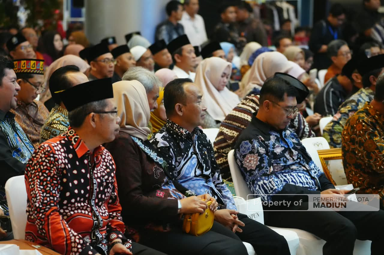 Perkuat Ekonomi Syariah, Kota Madiun Raih Dua Penghargaan di FESyar Regional Jawa 2026