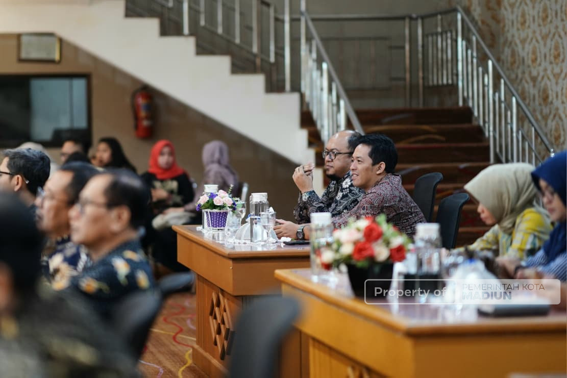 Delapan Fraksi DPRD Setujui Raperda Perubahan APBD 2026, Plt Wali Kota Pastikan Catatan Jadi Perhatian