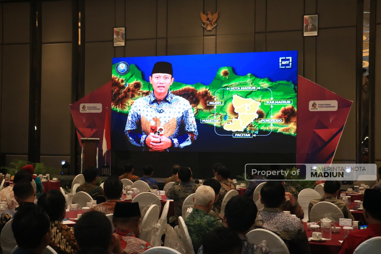 Perkuat Ekonomi Kreatif, Plt Wali Kota Dorong Pawitandirogo Jadi Kekuatan Baru Jawa Timur
