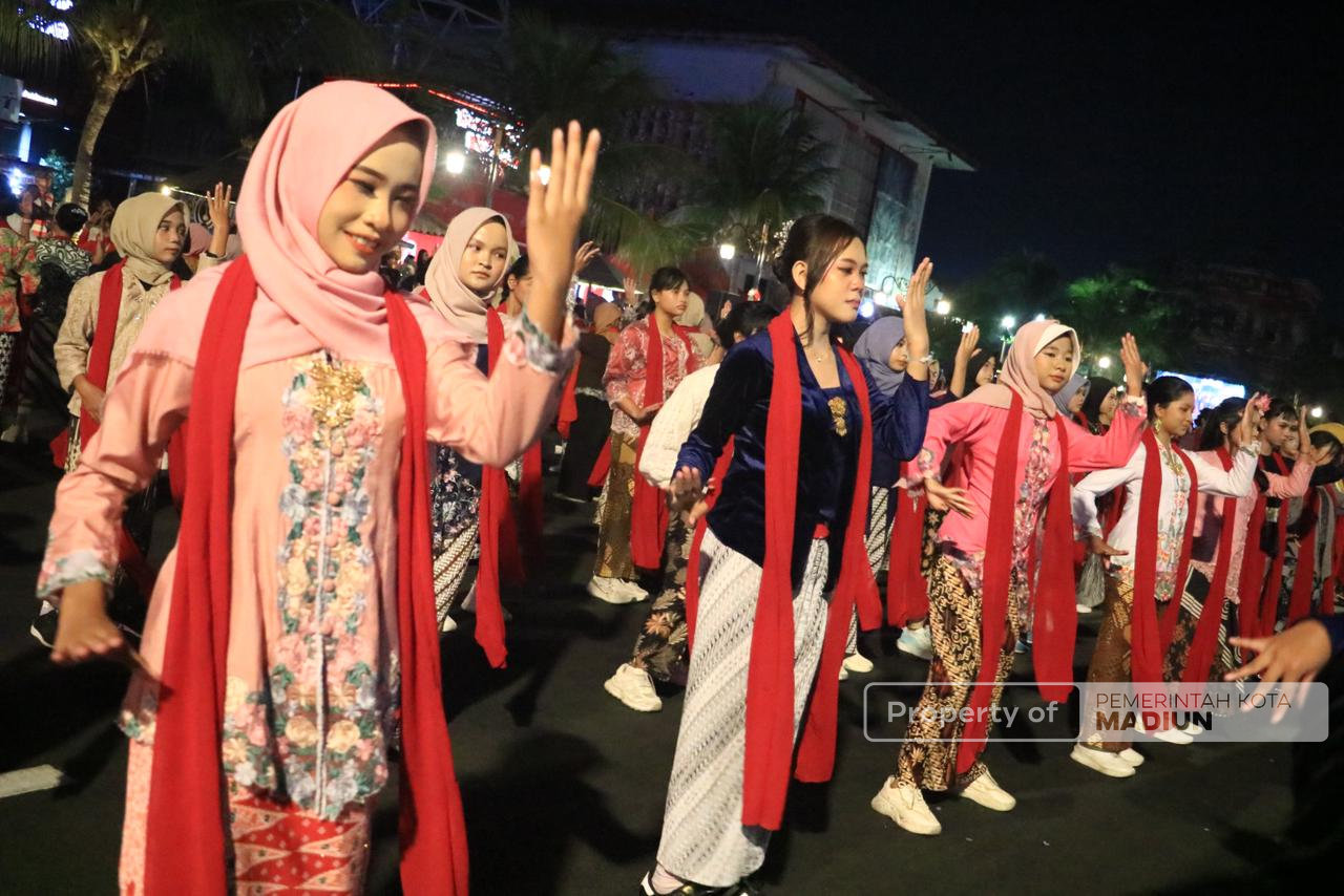 Madiun Menari Sukses Digelar, Plt Wali Kota: Kami Tidak Buat Acara, Kami Membangun Kebanggaan Warga