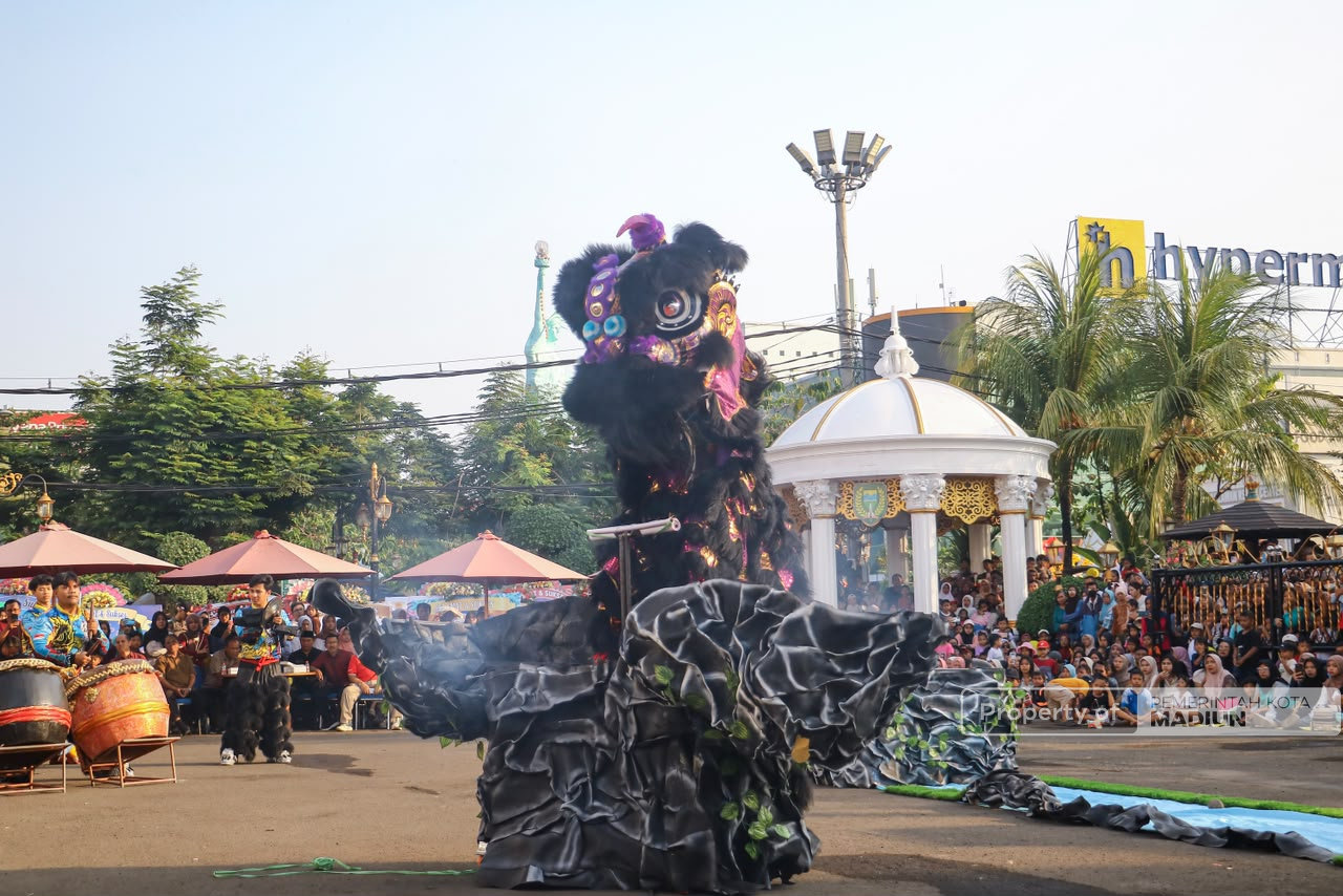 Plt Wali Kota Madiun Buka Pesona Barongsai Nusantara, Tegaskan Komitmen Jaga Keberagaman Budaya