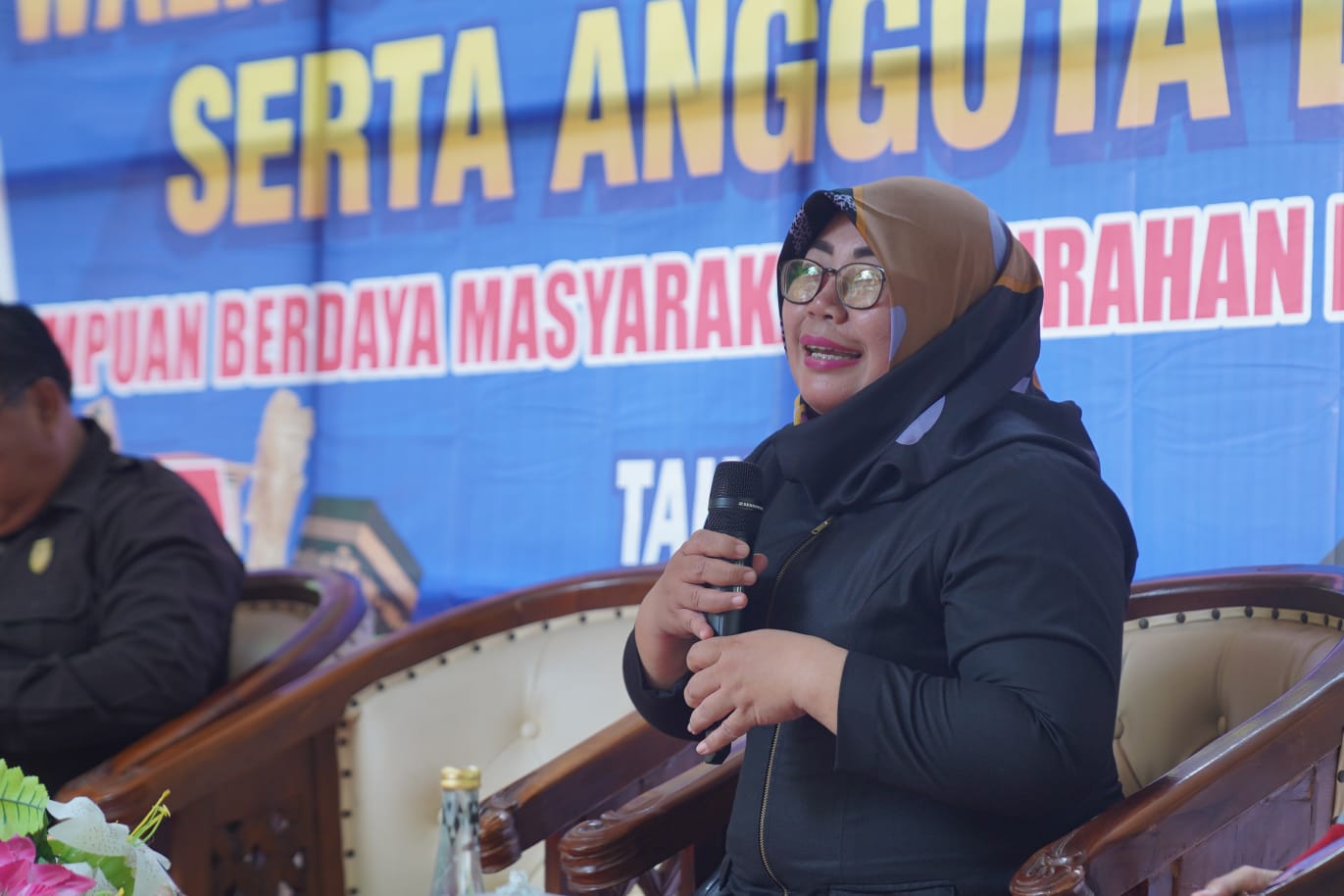 Sambangi Warga di Kelurahan Ngegong, Wali Kota Ajak Warga Jaga Kerukunan dan Aktif Ikuti Pembangunan
