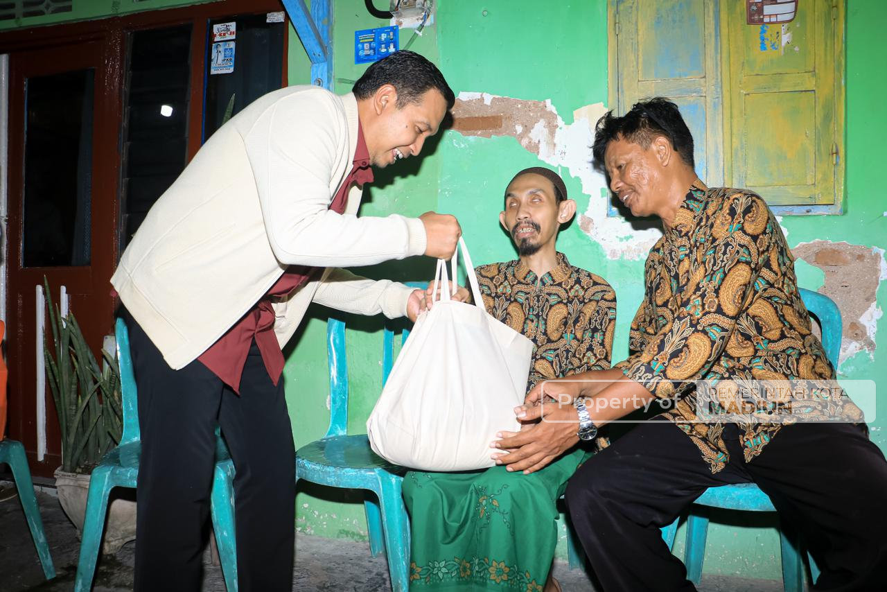 Giat WBR Berganti di Wilayah Taman, Wali Kota Sambangi Masyarakat di Lapangan Gulun