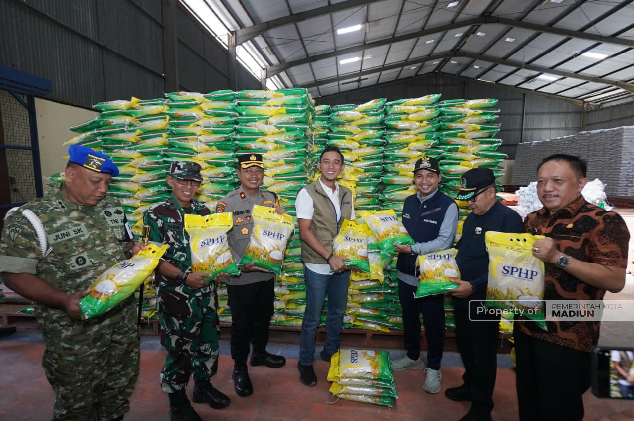 Maraton Pantau Objek Strategis, Plt Wali Kota Madiun Pastikan Lebaran Aman