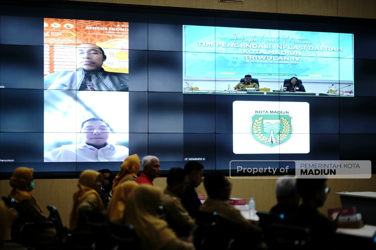 Pastikan Stabilitas Harga Jelang Nataru 2026, Wali Kota Pimpin HLM TPID Kota Madiun
