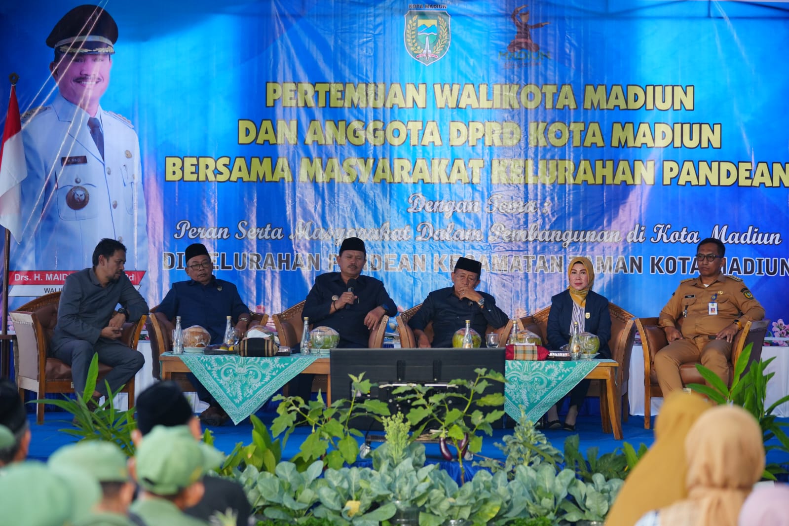 Serap Aspirasi Sekaligus Sosialisasi Pembangunan, Wali Kota-Wakil Rakyat Bertemu Masyarakat di Dua Kelurahan