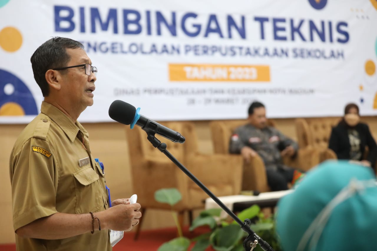 Hadiri Bimtek Pengelolaan Perpustakaan Sekolah, Wali Kota Targetkan Seluruhnya Terakreditasi A