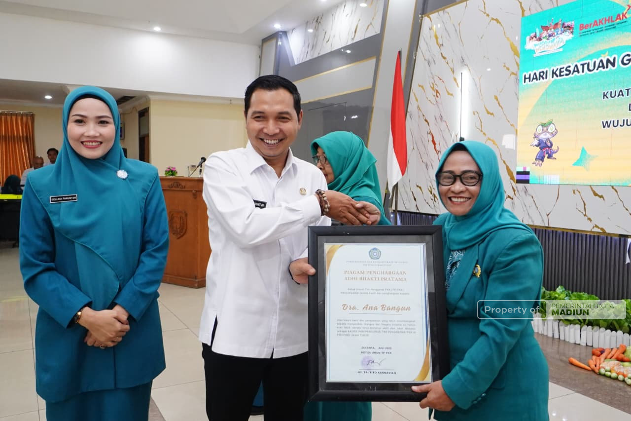 Hadiri Peringatan HKG PKK, Plt Wali Kota Madiun Tekankan Penguatan SDM Berbasis Keluarga