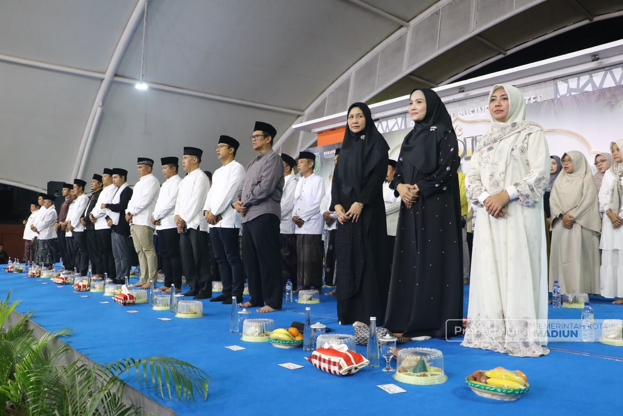 Lewat Madiun Bersholawat dan Kenduri Akbar, Plt Wali Kota Harap Semua Masyarakat Turut Mendoakan Kota Pendekar