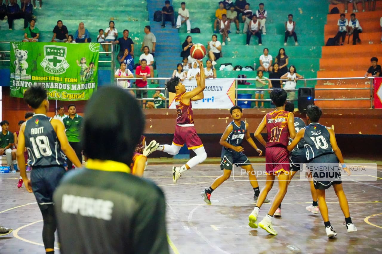 Buka Wilis Basketball Competition Ke-4, Wawali Beri Harap Prestasi Olahraga Kian Meningkat