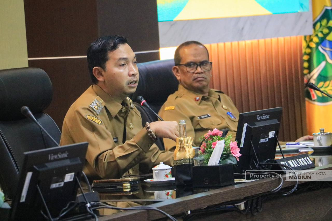 Perkuat Sinergi Layanan, Plt Wali Kota Tekankan Respons Cepat Aduan Warga