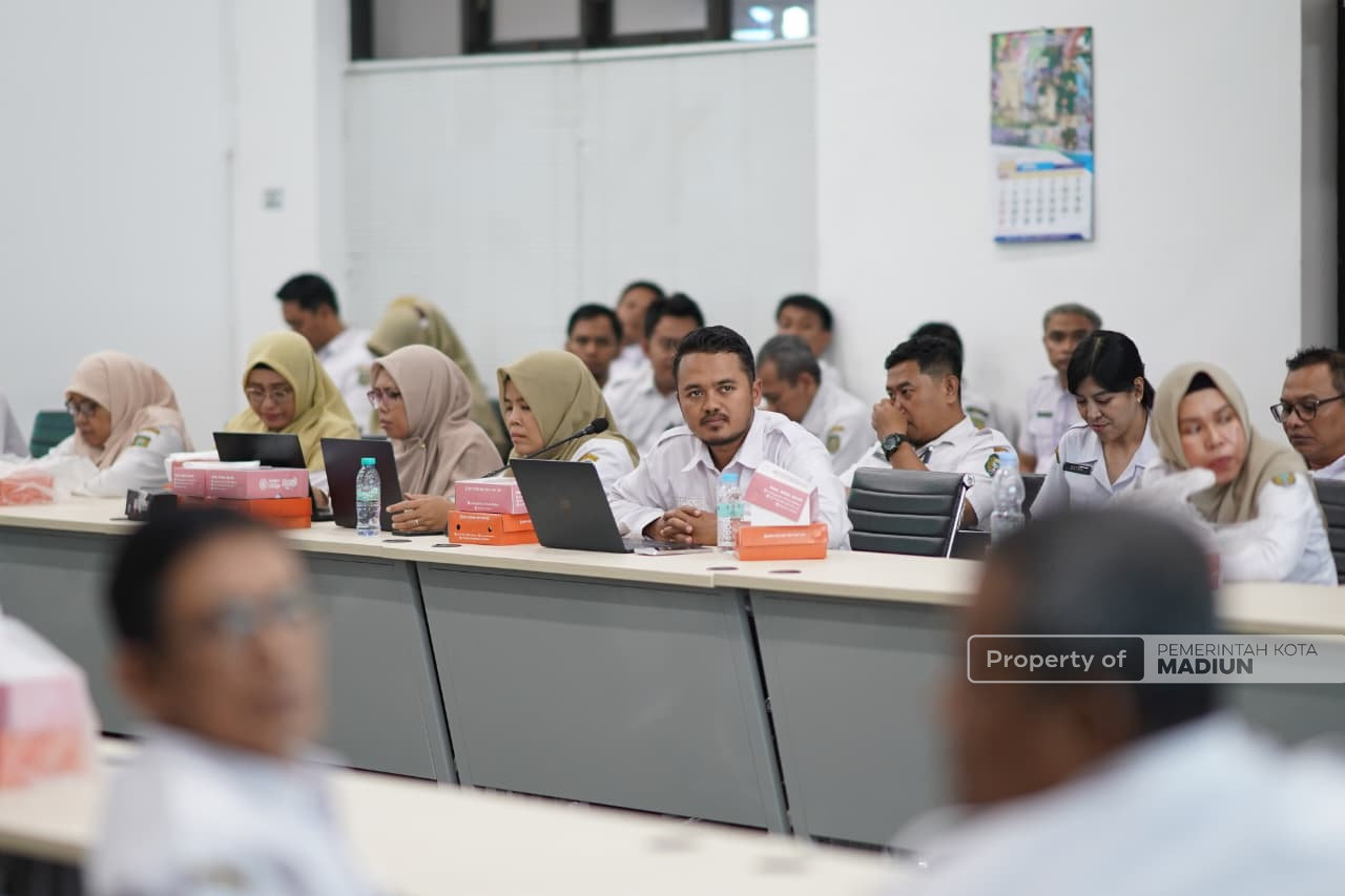 Gelar Penguatan Pemerintah Digital, Plt Wali Kota Targetkan 90 Persen Layanan Berbasis Digital