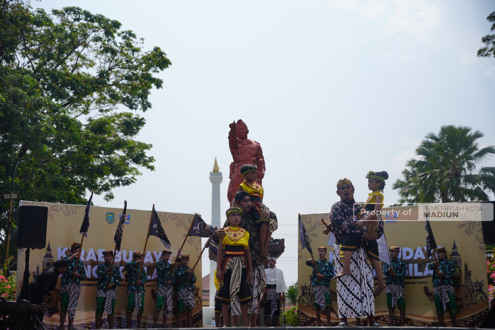 Berlangsung Sukses, Plt Wali Kota Targetkan Kirab Budaya Pencak Silat Tahun Depan Bertaraf Nasional