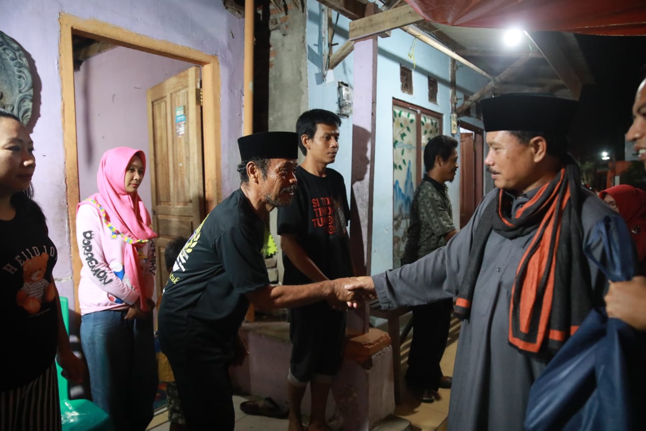 Gelar Kegiatan Bersama Warga, Wali Kota Sampaikan Santunan Untuk Warga