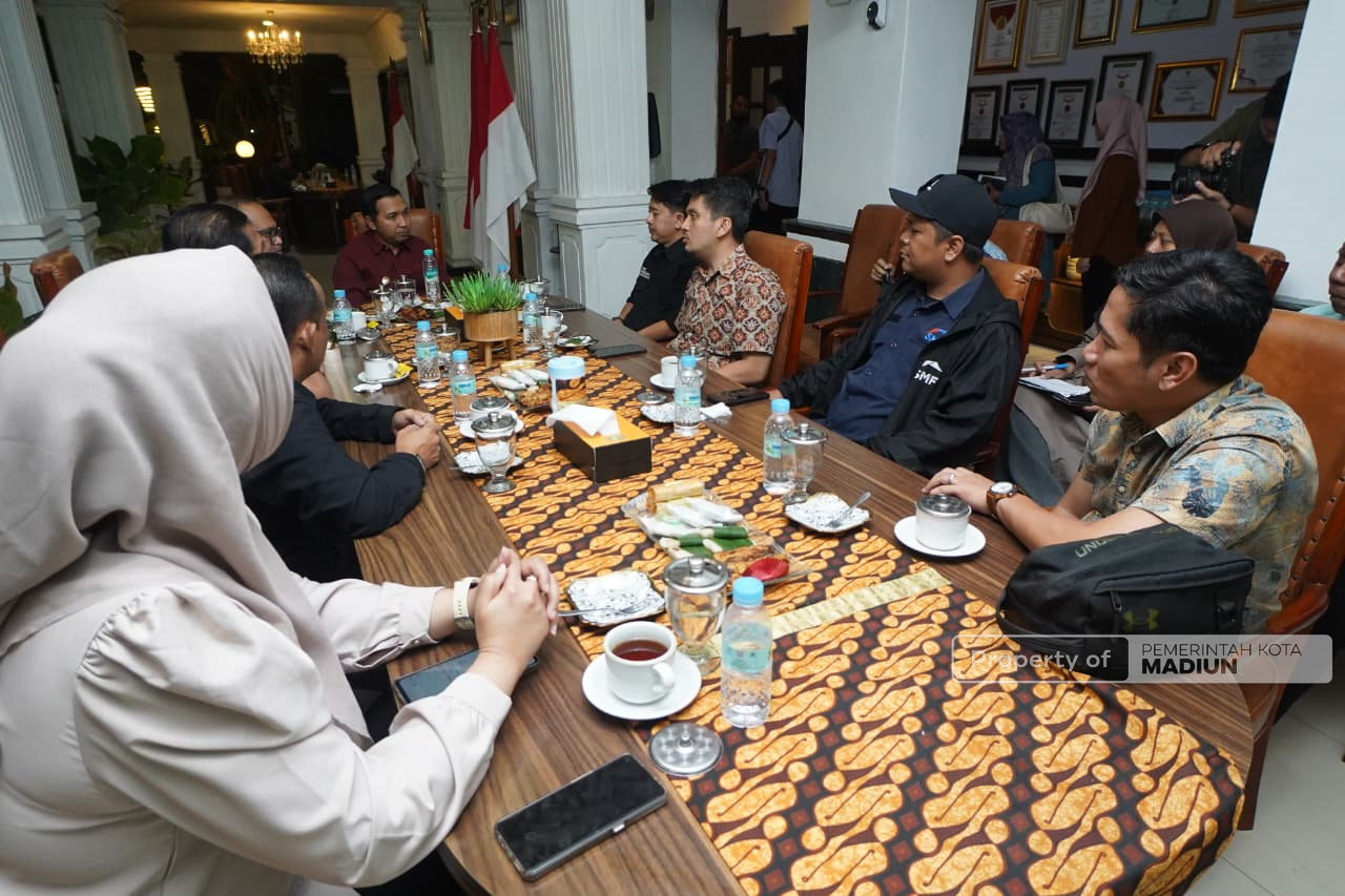 Terima Audiensi Program RTLH, Plt Wali Kota Madiun Dukung Pemugaran Hunian Warga