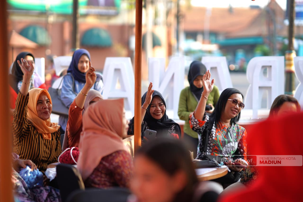 Buka Teras Kriya 2026, Plt Wali Kota Ajak UMKM Bersiap Dukung Kota Pariwisata