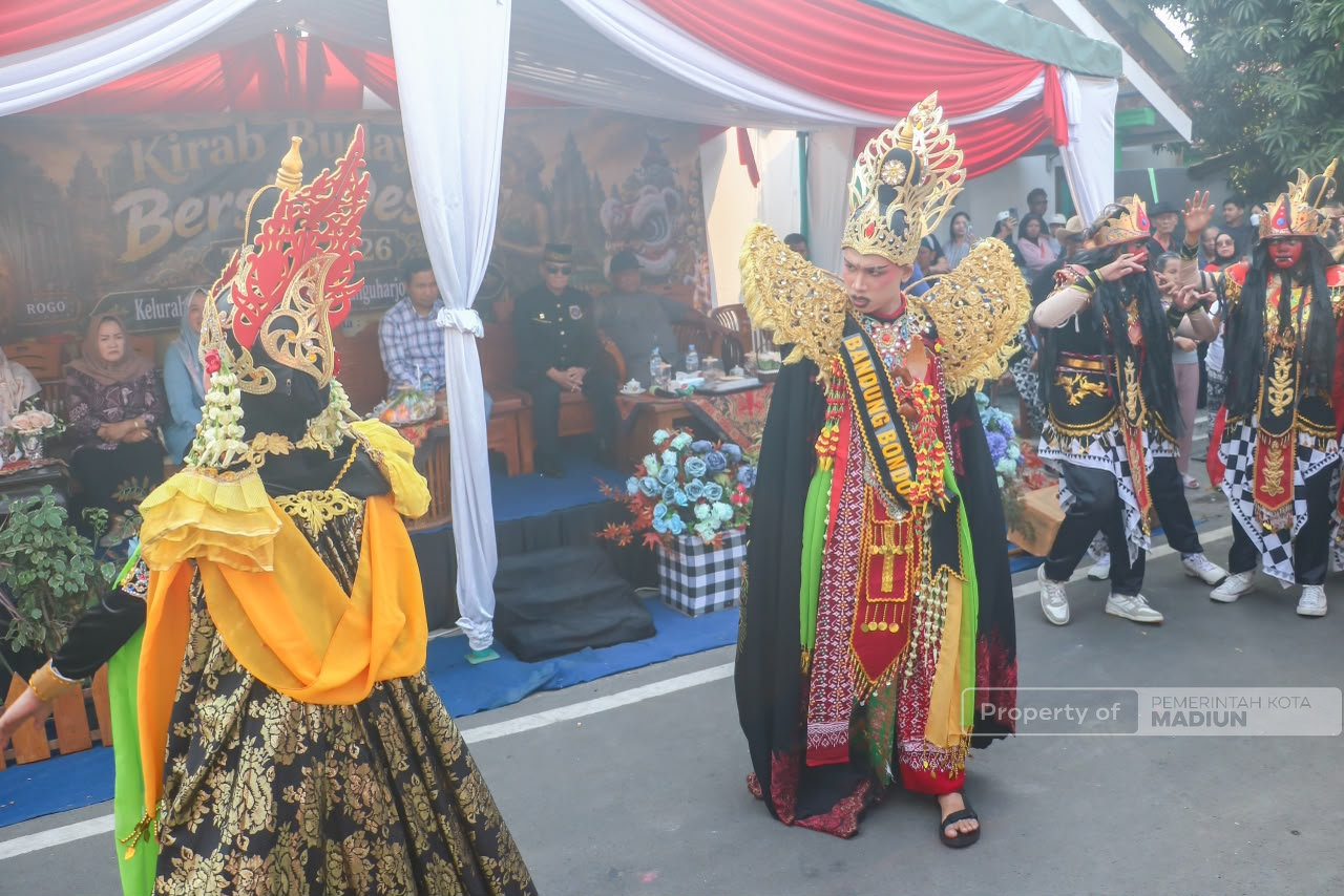 Apresiasi Kirab Budaya Winongo, Plt Wali Kota Dorong Seluruh Kelurahan Siapkan Event Berbasis Potensi Daerah