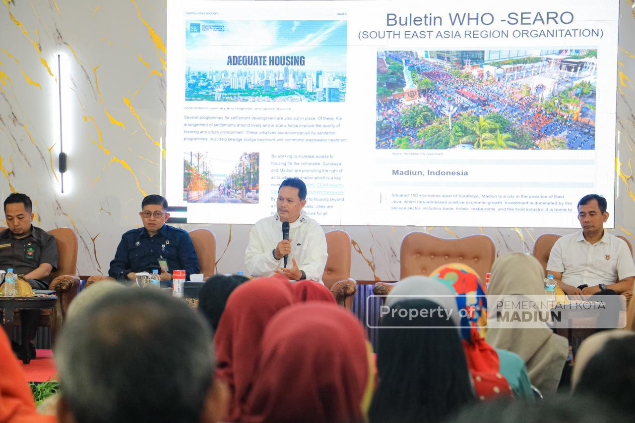 Buka dan Beri Arahan di Penyuluhan Hukum Terpadu, Wali Kota Harap Warga Makin Paham Aturan