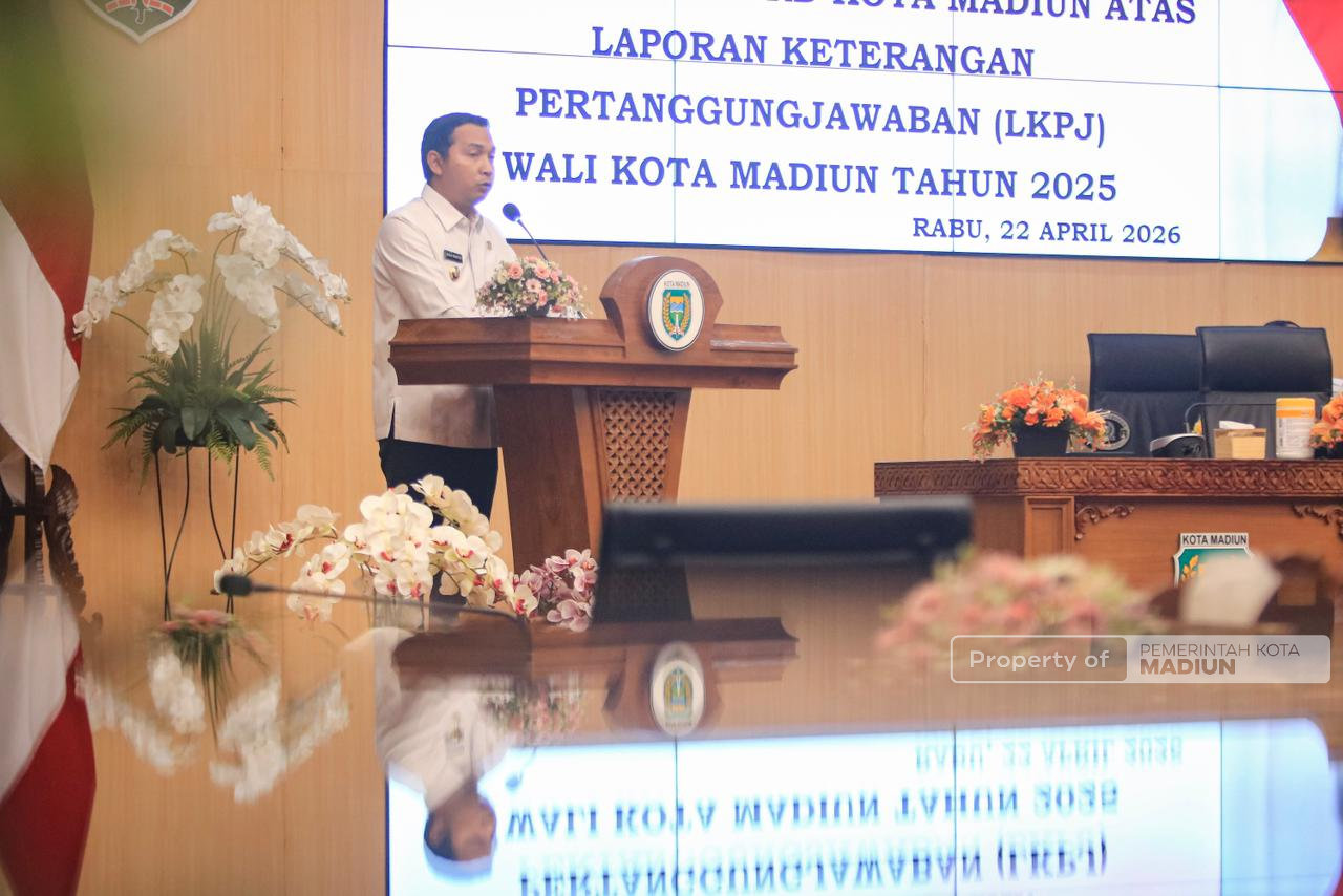 Rekomendasi DPRD atas LKPJ 2025 Diserahkan, Plt Wali Kota : Jadi Acuan Perbaikan ke Depan