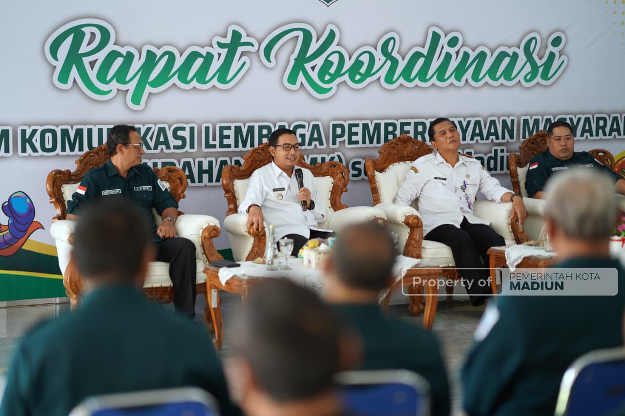 Perkuat Sinergi Pembangunan, Plt Wali Kota Dorong LPMK Aktif Kawal Program Prioritas