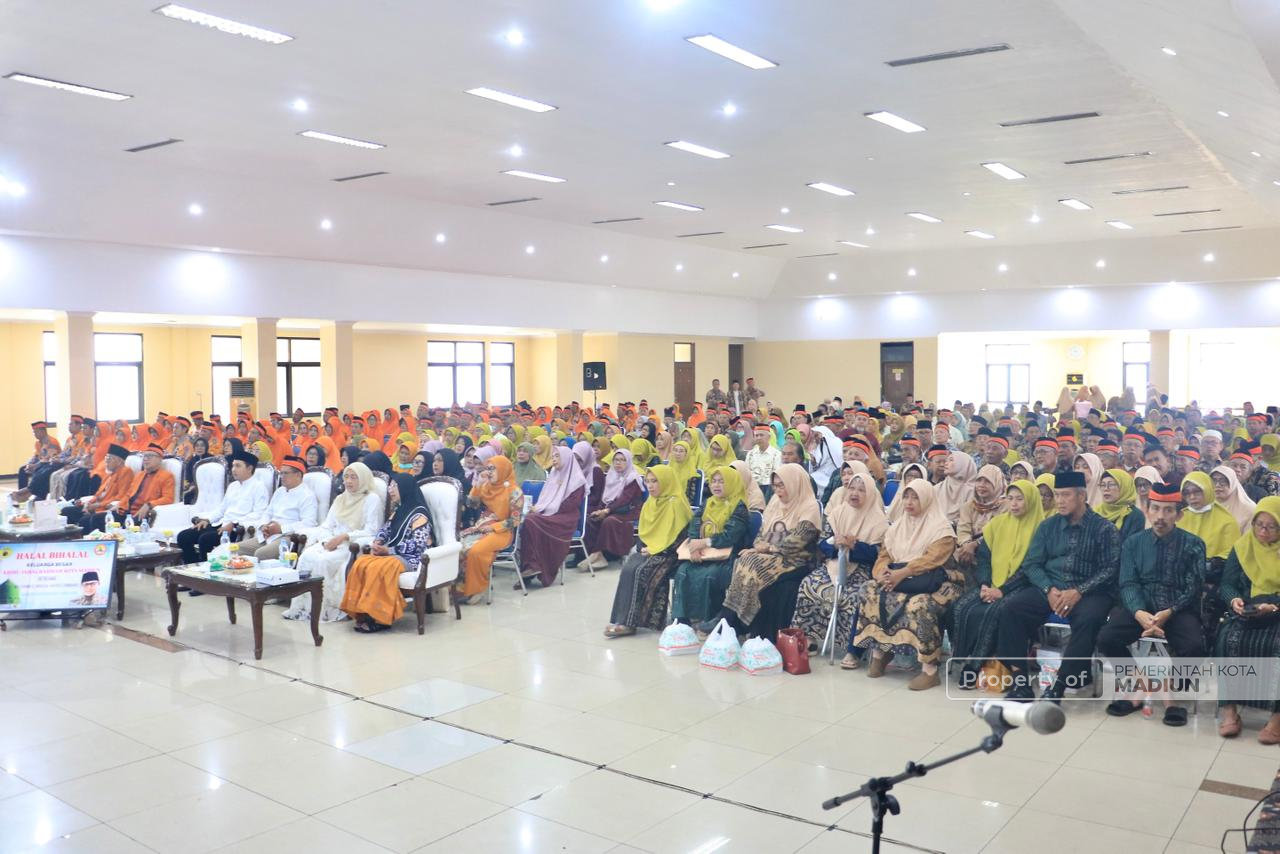 Pererat Silaturahmi Lintas Angkatan, Plt Wali Kota Madiun Dorong KBIHU Lebih Aktif Gelar Kegiatan Positif