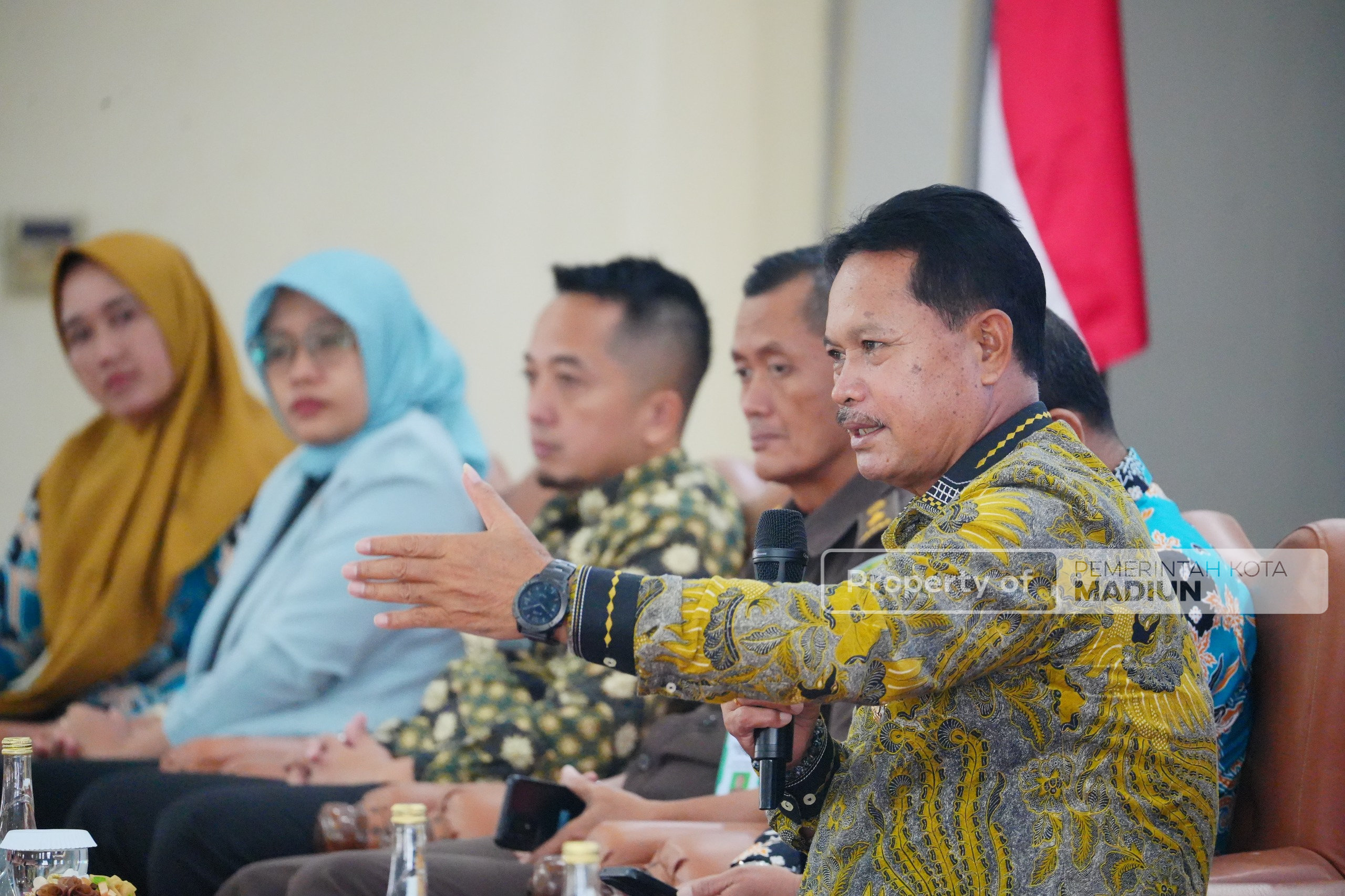 Wali Kota Madiun Tekankan Ketaatan Hukum Lewat Penyuluhan Hukum Terpadu