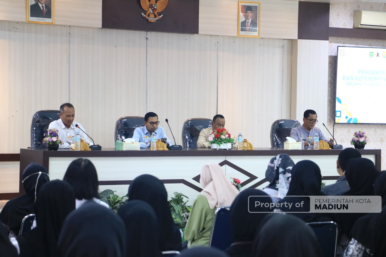 Hadapi Tantangan Pendidikan, Plt Wali Kota Dorong Kepala Sekolah Perkuat Komunikasi dan Kembangkan Potensi Siswa