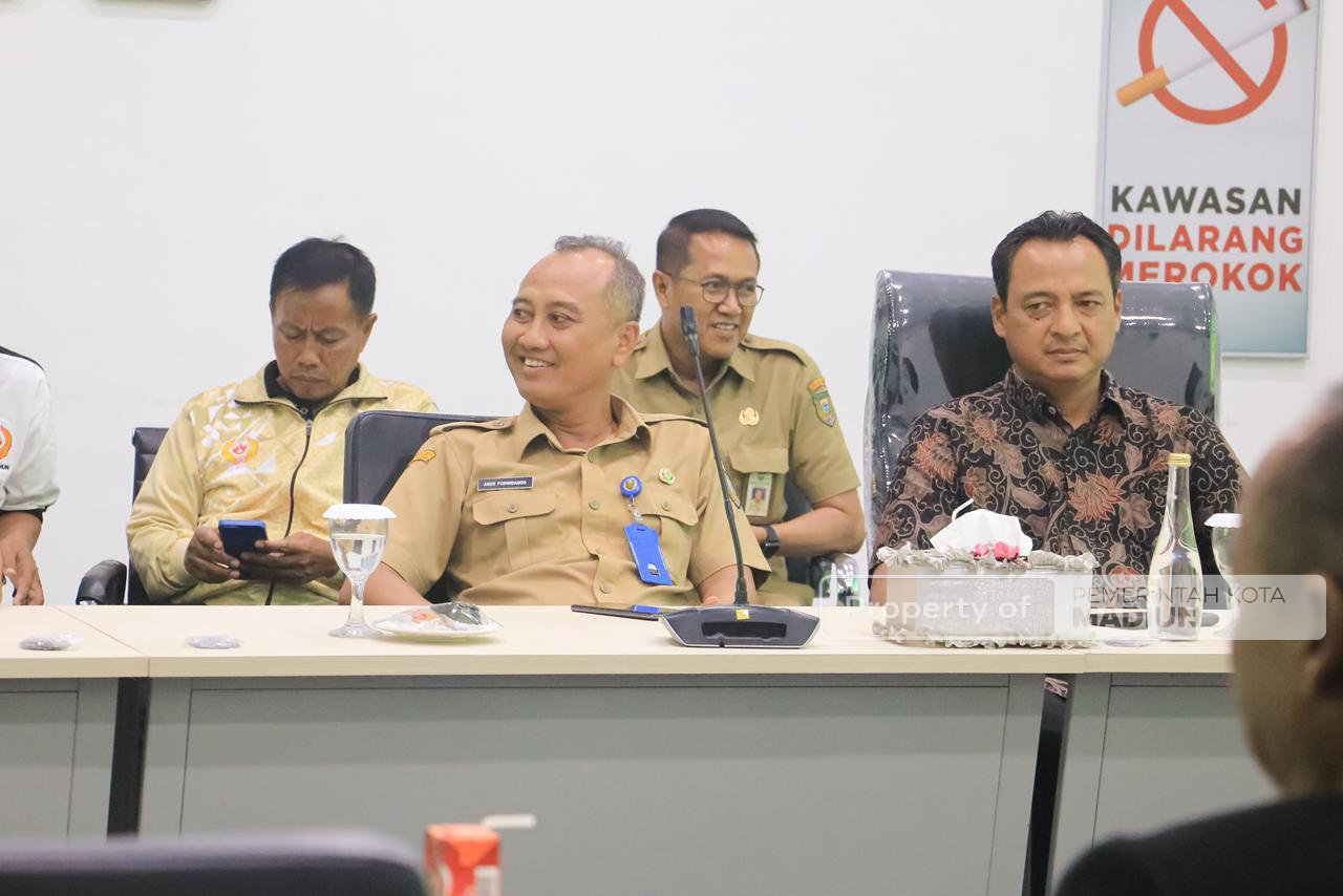 Hadiri Pelantikan Pengurus PBSI, Wali Kota Madiun Dorong Prestasi dan Pembinaan Berkelanjutan