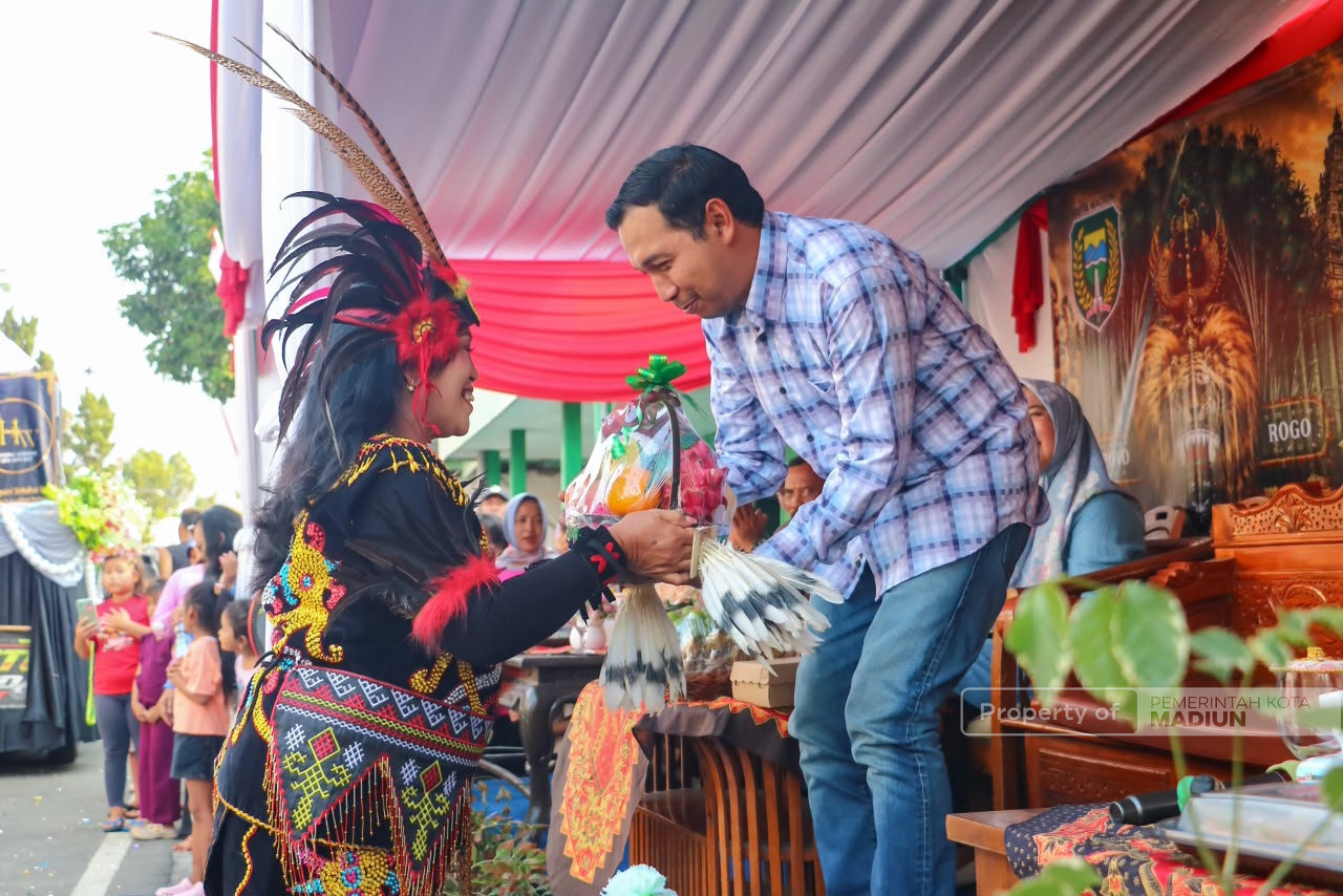 Apresiasi Kirab Budaya Winongo, Plt Wali Kota Dorong Seluruh Kelurahan Siapkan Event Berbasis Potensi Daerah