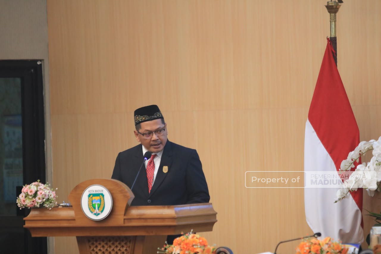 Plt Wali Kota Hadiri Rapat Paripurna DPRD, Delapan Fraksi Sampaikan Pemandangan Umum Perubahan APBD 2026